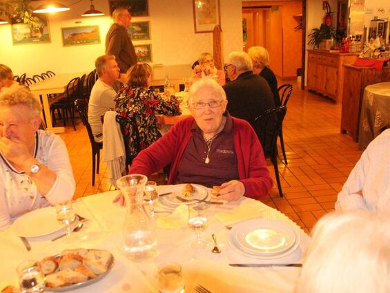 Paulette à table