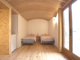 "La gitane rie" - Camp de Roulottes - Chambre 2 - La Ville aux Bois-lès-Pontavert